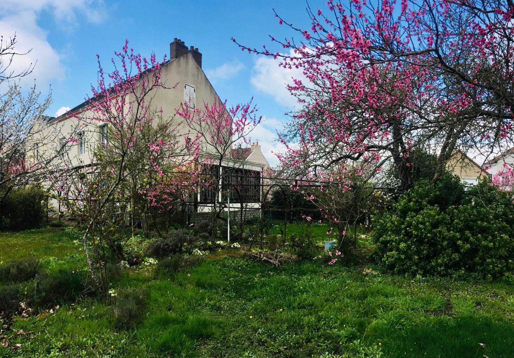 La P'Tite Fabrique Villa Montceau-les-Mines Bagian luar foto